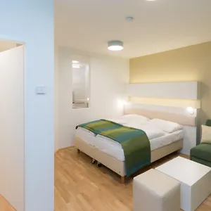 Smart Living - Hauptbahnhof - Self Check-in Austria